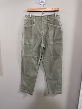 SPANX Olive Green Straight-Leg Utility Pants. Size XL